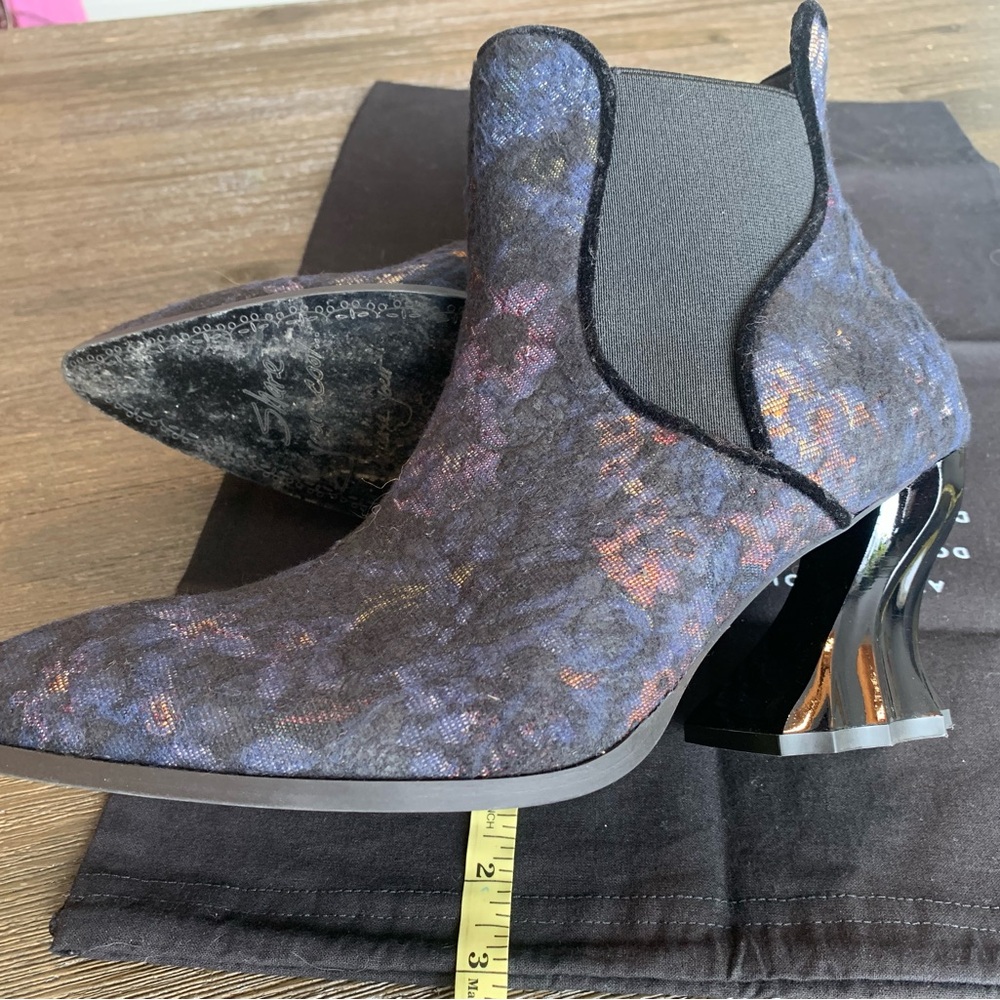 John Fluevog 10.5 Dark Floral Heeled Boots - Picture 13 of 14
